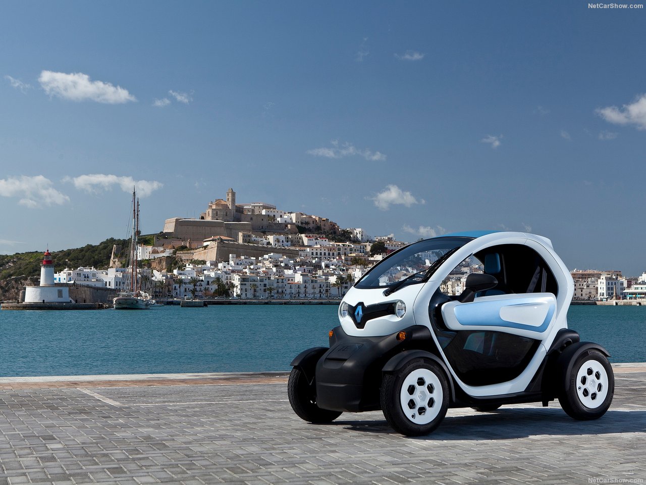 Renault Twizy (2012) Charging Experience